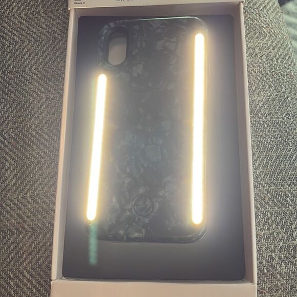 Lumee IPhone X duo Instafame Lighted Case - Picture 5 of 5